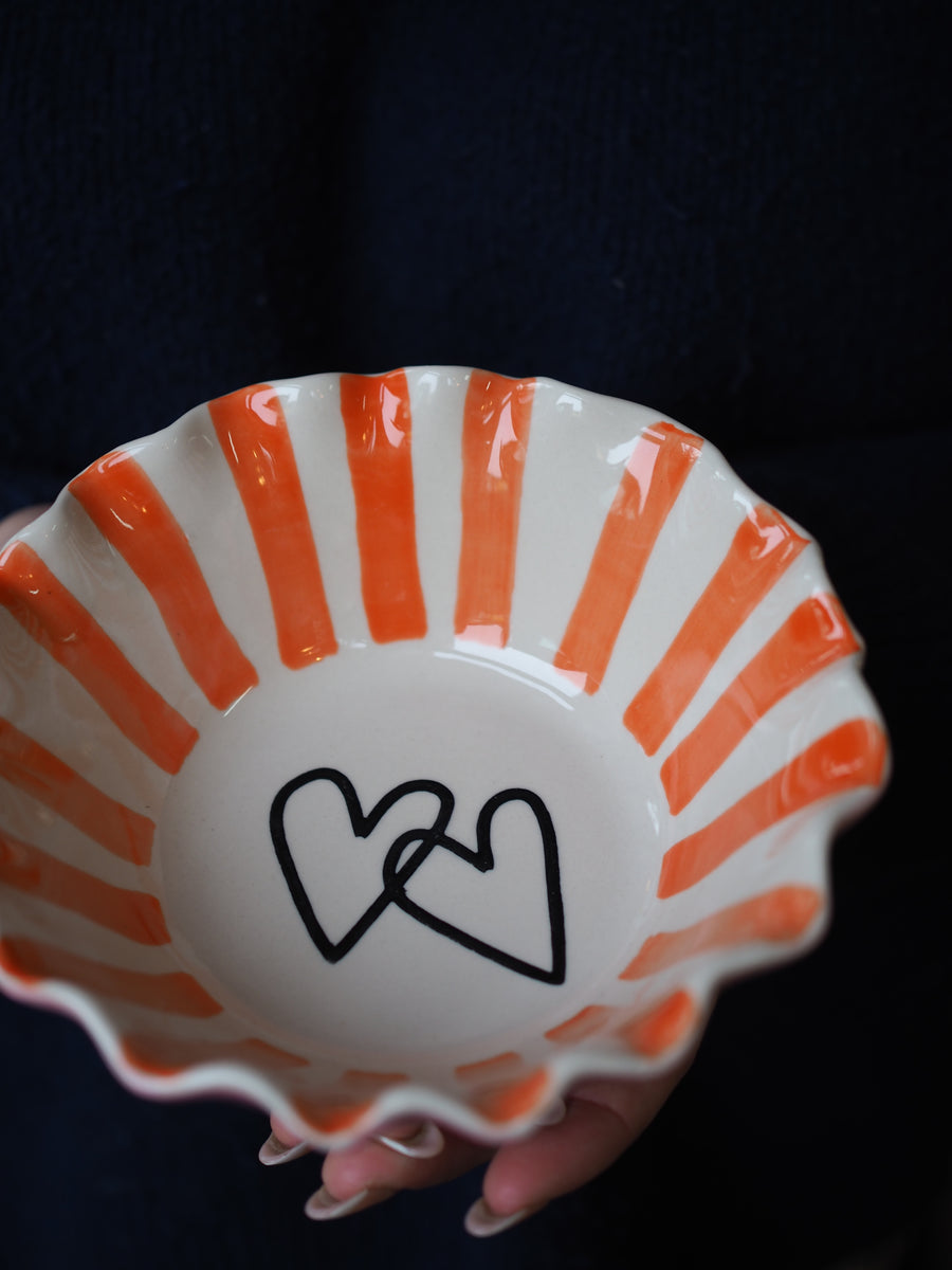 Caroline Gardener Frilly Bowl