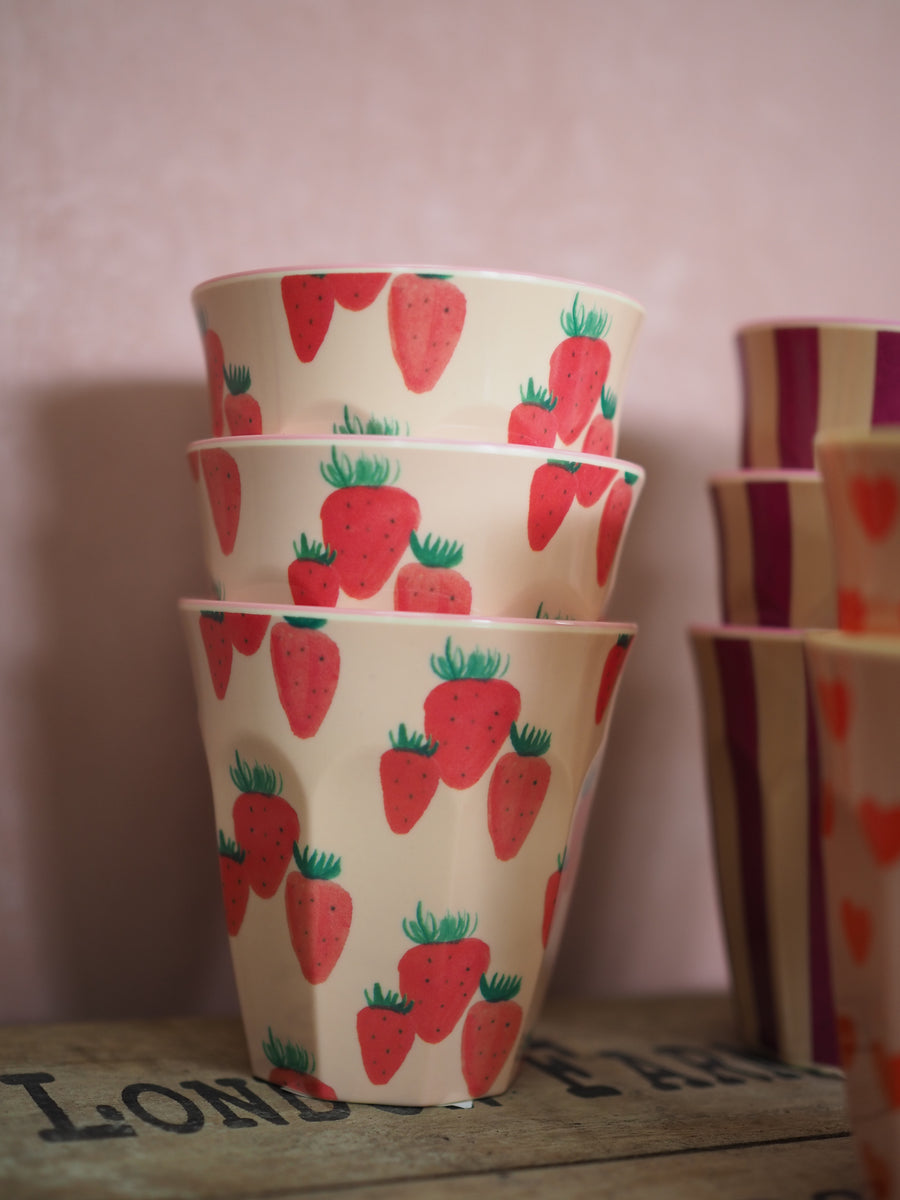 Rice patterned cups